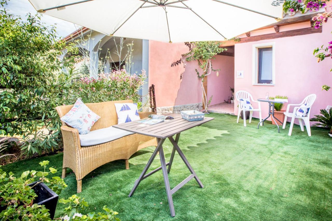 B&B La Vela Chia Dış mekan fotoğraf